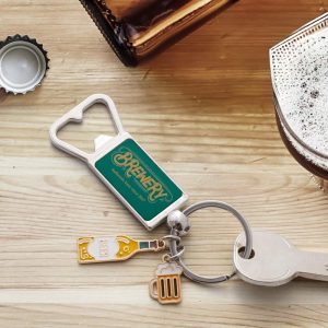 "Llaveros Abrebotellas Planos Sublimables Personalizados - Prácticos y Únicos"