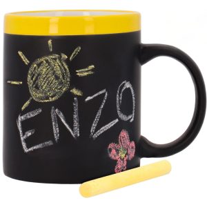 "Taza estilo pizarra con tiza de color para escribir mensajes personalizables"